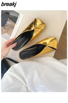 breakj New Arrival Gold Outer Wear Slippers Women Fashion Slip On Square Toe Stiletto Mules Comfortable Heel Slide For Party Shoes Trendy Gold Heels For Party, Metallic Summer Party Heels, Glitter High Heels, Strappy Block Heels, Platform Block Heels, Outer Wear, Slippers Women, Pu Heels, Buckled Heels