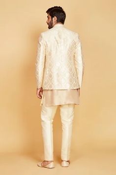 Shop for Amrin khan Gold Woven Floral Work Jacket And Kurta Set for Men Online at Aza Fashions Fitted Chikankari Embroidery Outerwear For Transitional Season, Fitted Outerwear With Chikankari Embroidery For Transitional Season, Fitted Long Sleeve Nehru Jacket With Chikankari Embroidery, Fitted Chikankari Embroidered Outerwear For Festivals, Fitted Chikankari Embroidery Outerwear For Festivals, Traditional Fitted Transitional Outerwear, Fitted Long Sleeve Nehru Jacket For Festive Occasions, Fitted Festive Outerwear For Transitional Season, Fitted Transitional Outerwear For Festive Occasions