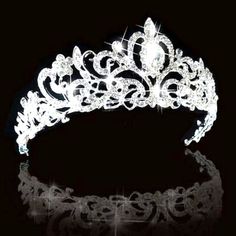 Product Description Material: Silver Plated Alloy & Rhinestone Tiara Diameter: Approx 7.0" (18cm) Tiara Height: About 2.0" (5cm) Color : Silver Note Color May Slightly Vary Due To Different Device Resolutions The Bridal Princess Austrian Crystal Tiara It Doesn't Have Comb, To Attached It On The Hair Use Hair Pins To Secure It. Package Includes 1 X Austrian Crystal Tiar Wedding Crown Veil, Luna Aesthetic, Crown Veil, Veil Hair, Silver Tiara, Crystal Tiara, Tiara Wedding, Veil Hairstyles, Rhinestone Tiara