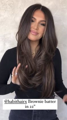 Long Brown Hair Styles Straight, Brown Hair With Lots Of Dimension, Dark Smokey Brown Hair, Hair Shades Of Brown, Dark Hair With Beige Highlights, High Dimension Brunette, Hair Color For 2023 For Women, Hollie Woodward Hair, Hairstyles For 2023 Women