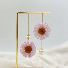 Pink Daisy Pressed Flower Earrings Threader Faux Pearl Fairy Acrylic Gift New Brand New See Pictures For Measurements! Zinc Alloy Material Even Prettier In Person, Perfect For Casual Or Special / Formal Occasions I Love To Bundle! Contact Me For Bundle Pricing Before Purchase! Inventory Bin 9 Rhinestone Bling Cute Nature Stud Small Dainty Formal Wedding Birthday Party Gift Festival Spring Summer 2024 Trends Trendy Casual Statement Fashion Cocktail Jewel Chandelier Elegant Bohemian Boho Style For Spring Jewelry Trends 2024, Gold Whimsical Flower-shaped Earrings, Summer Flower Earrings Gift Feminine Style, Feminine Summer Flower Earrings For Gift, Summer Flower Earrings Gift, Rose Gold Pressed Flower Earrings, Rose Gold Flower-shaped Earrings For Summer, Pink Dangle Earrings With Pressed Flowers, Pink Birth Flower Shaped Earrings