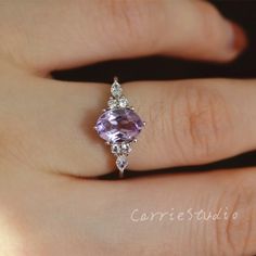 Elegant Purple Kunzite Ring, Elegant Lavender Crystal Ring, Lavender Oval Amethyst Ring, Oval Lavender Amethyst Ring, Dainty Purple Amethyst Wedding Ring, Dainty Purple Amethyst Ring For Wedding, Elegant Lavender Amethyst Ring, Dainty Lavender Amethyst Ring, Dainty Oval Amethyst Wedding Ring