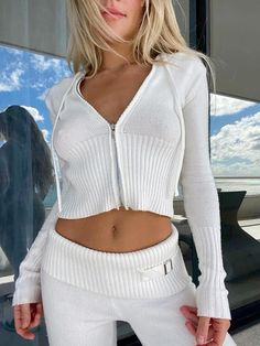 Trendy Fitted Tops For Leisure, Trendy White Sets For Fall, Cotton Loungewear Top With Zipper Closure, Cotton Tops With Zipper Closure For Loungewear, Casual Tops With Zipper Closure For Loungewear, Cardigan Casual, Sweatsuit Set, Hoodie Set, Sweatshirt Set