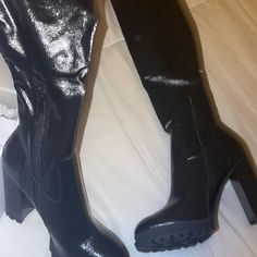 A Must Have! Featuring Inside Zip And A Block Heel. Wear These With Your Fave Seasonal Jackets/Coats. - Heel Measures Approximately 4 1/2 Inches - Faux Leather Upper - Us 7.5 / Eu 39 / Uk 5 Black Thigh High Boots, Black Thigh High, Aldo Shoes, Walker Boots, Fit N Flare Dress, Thigh High Boots, Boot Sandals, Rain And Snow Boots, Thigh High