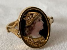 ad eBay - Find many great new & used options and get the best deals for Swiss 18k Yellow Gold Ring Portrait of the Goddess Athena In Gold Armor & Helmet at the best online prices at eBay! Free shipping for many products! Goddess Minerva, Jewelry Mood Board, Ancient Greek Goddess, Armor Helmet, Acropolis Of Athens, Gold Armor, Goddess Athena, The Parthenon, The Acropolis