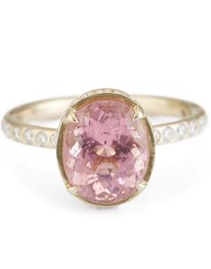 YI COLLECTION JEWELRYFINE JEWELRING YLWGOLD / 6 Pink Tourmaline Diamond Halo Ring Pink Moissanite Engagement Ring, Circle Diamond Rings, Pink Diamond Engagement Ring, Pink Engagement Ring, Modern Engagement Rings, Diamond Halo Ring, Black Diamond Ring, Circle Diamond, Modern Ring