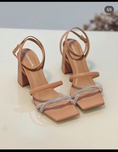 Shoe Rack Room, Mens Sandals Fashion, Elegant Heels, Cute Heels, Shoe Inspiration