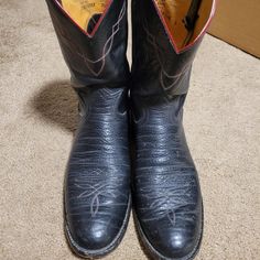 Tony Lama Shortie Western Boots In Black Leather With Red Leather Piping, Red And White Stitching. Boots Are In Excellent Condition, As Shown In Photos. Men’s Size 11.5b No Rips, Stains, Or Tears Animal-Free And Smoke-Free Home Fitted Goodyear Welted Boots, Formal Boots With Red Sole And Snip Toe, Formal Snip Toe Boots With Red Sole, Western Almond Toe Boots For Business, Western Style Almond Toe Boots For Business, Western Moc Toe Business Boots, Western Moc Toe Boots For Business, Vintage Black Plain Toe Boots, Western Black Moc Toe Boots