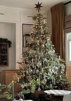 Christmas ornaments, xmas decor, Balls christmas gifts new year gift tree decor blue navy decor Christmas Tree Inspo, Christmas Tree Decorating Themes, Crystal Christmas Tree, Elegant Christmas Trees, Christmas Decor Inspiration, Christmas Tablescape, Christmas Tree Inspiration, Christmas Interiors, Christmas Themes Decorations