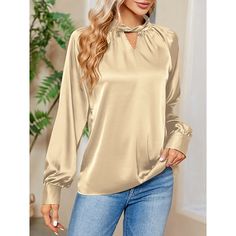 Season:Winter,Fall; Fabric:Satin; Sleeve Length:Long Sleeve; Look After Me:Machine wash; Gender:Women's; Style:Stylish,Ladies; Elasticity:Micro-elastic; Tops Type:Shirt,Blouse; Occasion:Party,Work; Top Length:Regular; Fit Type:Form Fit; Pattern:Solid Color; Design:Twisted Knot; Neckline:V Neck; Front page:FF; Listing Date:09/06/2024; Production mode:External procurement Satin Bluse, Blouse Sale, Satin Shirt, Mock Neckline, Women Shirts Blouse, Green Blouse, Round Collar, Black Blouse, Stylish Women