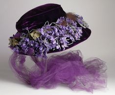 Hat 1912 Edwardian Hat, California San Francisco, Antique Hats, Easter Bonnet, Sweet Violets, Velvet Hat, Retro Mode, Vintage Hats