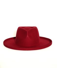 Our newest wide brim hat style! The red accessory & pop of colir ou need for the season. Winter outfits, fall outfit, speing outfit 2023 2024 Speing Outfits, Wide Brim Felt Hat, Hat Fedora, Outfit 2023, Travel Hat, Red Accessories, Boater Hat, Wool Fedora, Hat Style