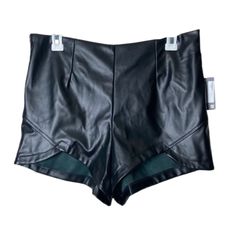 Spirit Halloween Black Faux Leather Tulip Cut Shorts Womens L Nwt Cosplay Costume New With Tags. No Flaws Or Defects. Women's Size Large. Measures 16" Waist, 18" Hip, 12.5" Rise, 2" Inseam. Gothic Fitted Faux Leather Bottoms, Gothic Black Shorts For Night Out, Black Polyurethane Bottoms For Club, Punk Faux Leather Bottoms For Party, Gothic Faux Leather Bottoms For Night Out, Punk Style Faux Leather Party Bottoms, Gothic Faux Leather Party Bottoms, Punk Style Faux Leather Bottoms For Party, Black Faux Leather Club Bottoms