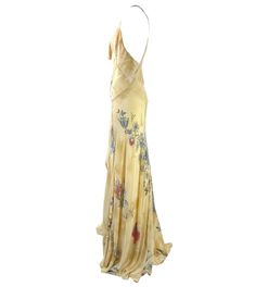 For Sale on 1stDibs - Presenting a gorgeous tattoo print Roberto Cavalli chiffon gown. From the Spring/Summer 2003 collection, this tan/creme gown features a number of tattoo Elizabeth Taylor Eyes, Roberto Dress, Roberto Cavalli Dress, Cavalli Dress, Gorgeous Tattoos, Silk Shirt Dress, Layered Long Sleeve, Runway Dresses, Chiffon Gown