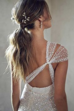 Anna Campbell Wedding Dress, Anna Campbell, Stunning Wedding Dresses, Modern Wedding Dress, Back Neck, Bride Look, A-line Wedding Dress, Dream Wedding Dresses, Elie Saab