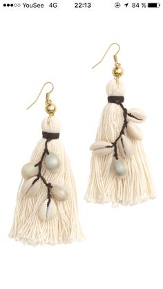 Seashell Jewelry, Assemblage Jewelry, Tassels Fashion, Tassel Drop Earrings, Tassel Jewelry, Bohemian Bracelets, Earrings Inspiration, Textile Jewelry, Shell Jewelry