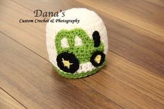 Handmade crochet Photography Prop If you would like a custom order, please send me a message. *Please keep in mind, I make all items to order. Allow 1-3 business days for your item to be made and shipped to you LIKE my page on Facebook https://www.facebook.com/DanasCustomCrochet/?fref=photo Crochet Photography Props, Crochet Photography, Handmade Photography, Custom Crochet, Hat Crochet, Crochet Handmade, Crocheted Item, Photography Props, John Deere