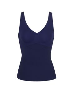 Honeylove's LiftWear Tank: The world's smartest tank lets you ditch the bra. Built-in bust support provides a gentle lift, and our back-smoothing design eliminates bra bulge. Honeylove, LiftWear Tank Top for Women in Vamp (Black), Size: Large Wedding Bra, Shapewear Tops, Cami Bodysuit, Tank Top For Women, Weekend Outfit, Plus Size Top, Top For Women, Long Shirt, New Wardrobe