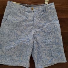 Izod Sandy Bay Seersucker Shorts Size 309.5 In Light Blue And White New With Tags Summer Seersucker Bottoms For Vacation, Blue Summer Bermuda Shorts For Vacation, Blue Bermuda Shorts For Summer Vacation, Seersucker Bottoms For Beach, Short Length, Spring Beach Seersucker Bottoms, Blue Bermuda Shorts For Spring Vacation, Spring Seersucker Beach Bottoms, Spring Vacation Seersucker Shorts, Seersucker Short Bottoms For Vacation