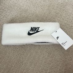 Hire And Black Nike Women’s Headband White One Size Fits Most Headband, White Sports Headband With Sweatband, Casual White Band Headband, White Casual Headband, Casual White Headband, White Sweatband Headband, Adjustable White Headband With Sweatband, Adjustable White Elastic Headband, Bandana Nike