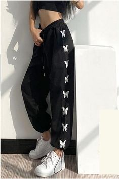 Baggy Black Sweatpants For Spring, Black Baggy Sweatpants For Spring, Sporty Cotton Pants For Spring, Baggy Sporty Bottoms For Spring, Baggy Full-length Sweatpants For Spring, Black Leisure Bottoms For Spring, Fitted Leisure Pants For Summer, Summer Leisure Fitted Pants, Black Wide Leg Sweatpants For Summer