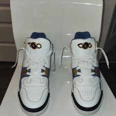 New Versace Sneakers Size 44 Versace Sneakers, Versace Shoes, Mens Shoes Sneakers, Versace, Men's Shoes, Shoes Sneakers, Color White, Man Shop, Brand New