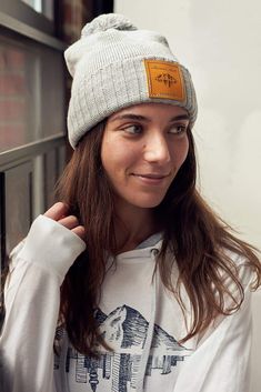 Whether your adventure is climbing a fourteener, hiking through City Park, or meeting friends at Union Station our urban beanie will keep you warm and polished. Warm, snug, soft, cotton Unisex grey cotton beanie with pom Beanie Outfit Aesthetic, Womens Headshots, Beanie Outfit, Beanie With Pom, Outdoor Clothing Brands, Cotton Beanie, Meeting Friends, City Park, Union Station