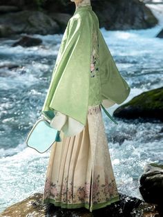 Traditional Green Skirt For Spring, Hanfu Fashion, Hanfu Men, Panel Jacket, White Egret, Modern Hanfu, Fan Jewelry, Love And Peace, Ming Dynasty