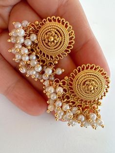 Best gift option for your loved ones comes in an exquisite gift box. Height = 32 mm || Width = 28 mm Highest quality and craftsmanship. South Indian Earrings, Studs Indian, Bridal Jewelry Indian, Jewelry Indian Wedding, Gold Earrings Indian, Diy Wire Earrings, Temple Jewelry, Bridal Jewellery Indian, Indian Earrings