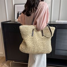 Shipping: Worldwide Express Shipping AvailableDelivery time: 🚚7-15Days Fast ShippingReturns: Fast refund,💯100% Money Back Guarantee.Brand Name: XZANHandbags Type: Shoulder BagsTypes of bags: Shoulder & HandbagsMain Material: StrawLining Material: PolyesterShape: Casual TotePlace Of Origin: HE BEI ProvincePlace Of Origin: HE BEI ProvinceOrigin: Mainland ChinaCN: HebeiHardness: SOFTPattern Type: SolidInterior: Cell Phone PocketDecoration: NONEDecoration: luxury design shoulder bagExterior: NONEO Beachy Style, Stil Boho, Straw Tote Bag, Straw Handbags, Woven Tote Bag, Straw Tote, Styl Boho, Casual Tote, Boho Stil