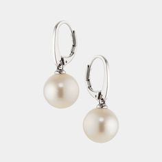 Forever a classic, these genuine freshwater pearl earrings will elevate your style with a timeless piece for your collection. Please note: Part of the charm of freshwater pearls is that no two are exactly the same. Each pearl will vary in coloration and natural markings, adding to its uniqueness. Freshwater Pearls Earrings, Leverback Earrings, Timeless Pieces, Jewelry Sales, Fresh Water, Silver Color, Wedding Shop, Silver Gold, Sterling Silver Earrings