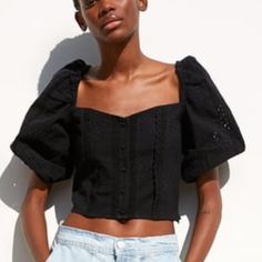 Color: Black Product Number: 05107016-V2019 Zara Eyelet Embroidered Blouse, Discounted Tops, Tops Campaign, Zara Tops Model,Zara Tops Design, Zara Tops Prices, Zara New Season Tops Models, Zara 2023 Tops Models, Eyelet Embroidered Blouse Discounted, Eyelet Embroidered Blouse Size, Zara Outlet 2023 Tops, Zara Outlet, Zara New, Embroidered Blouse, Zara Black, Top Model, Zara Tops, New Season, Outlet