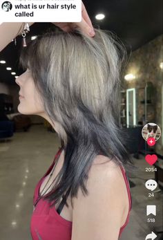 Layered Hair Alt, Layered Alt Hair, Emo Hair Dye, Platinum Hair Dye, Alt Hair, Bob Haircut With Bangs, Hair Stylies, Haircuts Straight Hair, Alternative Hair