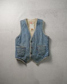 Vintage 00s Levis Vest, Womens Blue Vest, Pre-owned Vest, Denim Vest - Women's Small, Womens Clothing Size On Label: Small  Recommended Size: Women's Small  Measurements: Pit-to-Pit: 17" Length: 21" Womens Denim Vest, Vest Denim, Jeans Petite, Vest Womens, Levis Vintage, Blue Vest, Blue Vests, Vest Outfits, Womens Clothing Sizes