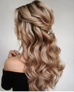 Svečane Frizure, Formal Hairstyles For Long Hair, Style Makeover, Hairstyles Easy, Braided Hairstyles Easy, Formal Hairstyles, Bride Look, Future Fashion, Bride Hairstyles