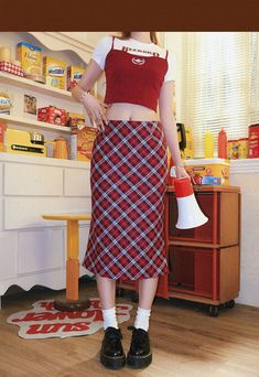 Brand: other/otherAge: 18-24 years oldSize: S M LPattern: Letters/numbers/textStyle: StreetStreets: European and AmericanWaist shape: Natural waistColor classification: red check, yellow check, blue checkSKU: BZ23C2115-1SKSkirt type: A-line skirtYear Season: Spring 2023Skirt length: Midi skirtMaterial composition: polyester 80%, cotton 17%, polyurethane elastane (spandex) 3% Red Plaid Midi Skirt, Red Check Skirt Outfit, Checkered Skirt Outfit, Checked Skirt Outfit, Red Check Skirt, Red Skirt Outfits, American Preppy, Check Outfit, High Waist Midi Skirt