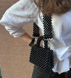 Мини-сумка noist/4 Black Bead мини-сумка через плечо сумка - Etsy Россия Black Shoulder Bag With Mobile Phone Holder For Summer, Black Shoulder Bag With Mobile Phone Pocket For Summer, Black Mobile Phone Shoulder Bag For Summer, Black Handheld Bag With Pearl Handle, Black Top Handle Bag With Pearl Handle, Black Handheld Bags With Pearl Handle, Trendy Black Bag For Gifts, Black Handheld Bag As Gift, Black Handheld Bag As A Gift