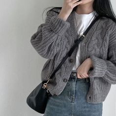 Twisted Knitted Cardigan Women Lazy Style Loose Single Breasted Sweater Coat Ladies Winter Simple Casual V Neck Cardigans Outfits With Grey Cardigan, Crop Top And Sweatpants, Long Sleeve Mesh Dress, Lazy Style, Cardigan Crop, Fashion Design Dress, Grey Outfit, Cardigan Outfits, Cardigan Women