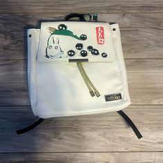 Nwt My Neighbor Totoro Backpack Totoro Backpack, Neighbor Totoro, My Neighbor Totoro, Kids Bags, Hot Topic, White Green, Bag Lady, Backpacks, Green