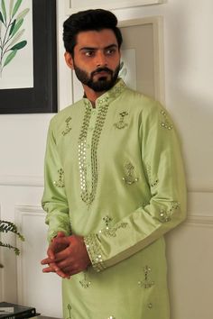 Green kurta with thread embroidered floral patterns and mirrorwork embellishments. Comes with pant style pyjama. - Aza Fashions Pajama Pattern, Cocktail Reception, Luxury Sale, Kurta With Pants, Pant Style, Mens Pajamas, Modern Bride, Embroidered Silk, Floral Patterns