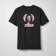 Moka (ILLIT) Unisex Shirt Kpop Short Sleeve Tops With Graphic Design, Kpop Style Graphic Design Short Sleeve Tops, Kpop Screen Print Top With Crew Neck, Kpop Graphic Crew Neck Tops, Black Kpop Graphic Tops, Pink Short Sleeve Kpop Top, Black Kpop Tops With Screen Print, Pink Kpop Tops With Graphic Print, Pink K-pop Style Top With Graphic Print