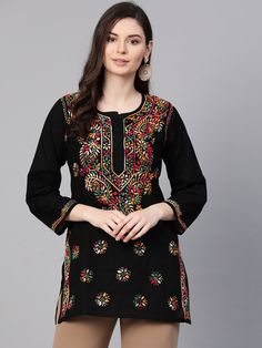 Front Cut Kurti, Kurti Short, Chikan Kurta, Kurti With Jeans, Cotton Short Tops, Black Kurti, Tunic Kurti, Indian Tunic, Lucknowi Chikankari