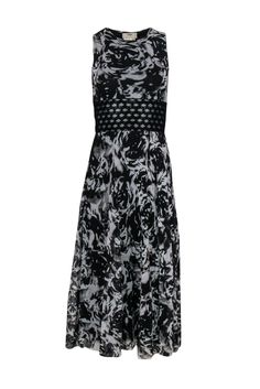 Current Boutique-Fuzzi - Black & White Floral Mesh Dress w/ Textured Waist Sz XS Spring Dresses With Overlay In Maxi Length, Spring Maxi Dress With Overlay, Sheer Long Mesh Dress For Spring, Black Flowy Midi Dress For Spring, Spring Black Flowy Midi Dress, Black Flowy Maxi Dress For Spring, Black Flowy Skirt Maxi Dress For Spring, Spring Black Flowy Maxi Dress, Flowy Spring Dress With Overlay