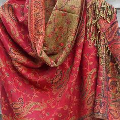 A Gorgeous, Light-Weight Pashmina Scarf In A Vivid Red And Gentle Tan, The Colors Perfectly Complimenting Each Other. Perfect For Any Occasion. Brand New Item Material: Woven Pashmina (55% Pashmina.45%Silk) Style: Shawl, Scarf, Fringed Color: Magenta / Fuchsia / Purple And Beige Pattern: Paisley All Over Size: 76" Long 27" Wide Fringes: 3" On Both Ends Reversible, Different Color On Both Sides (Shown In Picture) Pastel Scarf, Gold Shawl, Evening Scarf, Bohemian Scarves, Festival Scarves, Ladies Scarf, Paisley Shawl, Michael Kors Scarf, Bridal Wrap