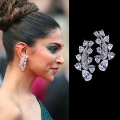 Deepika Padukone Jewelry Inspired feature sparkling moissanite diamonds set. The long chandelier design adds a touch of celebrity glamour, making them a standout statement piece. Perfect for special occasions, these CZ diamond earrings are an elegant and luxurious gift, ideal for anyone who loves stylish, high-end jewelry. *𝐏𝐑𝐎𝐃𝐔𝐂𝐓 𝐃𝐄𝐓𝐀𝐈𝐋* * 𝐌𝐚𝐭𝐞𝐫𝐢𝐚𝐥: Brass * 𝐏𝐥𝐚𝐭𝐢𝐧𝐠: Rose Gold Plated * 𝐒𝐭𝐨𝐧𝐞: AAA-quality CZ Diamond. *𝐃𝐈𝐌𝐄𝐍𝐒𝐈𝐎𝐍𝐒* * 𝐖𝐞𝐢𝐠𝐡𝐭: 8 gm ea Luxury American Diamond Earrings, Luxury Bollywood Style Dangle Earrings, Luxury 22k Gold Bollywood Earrings, Luxury Heavy Fusion Earrings, Statement Diamond Earrings, Glamorous Cubic Zirconia Chandelier Earrings For Parties, Party Diamond Drop Earrings With Accents, Diamond Drop Earrings For Party, Glamorous Diamond White Diamond Earrings