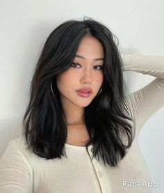 Short Black Hair With Face Framing, Cute Hair Cuts For Girls Straight, Coller Bone Haircuts, Lob Asian Hair, Hair Cut Straight Hair Girl, Curtain Bangs Medium Hair Asian, Hair Cut Style For Girls 2023, Mid Length Haircut For Wavy Hair, Medium Length Asian Haircut