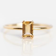 Natural Citrine Gold Ring-Dainty Citrine Ring-Minimalist Ring-14K Gold Ring-Engagement Ring-Yellow Stone Ring-Citrine Baguette Dainty Ring Welcome to Jewels by a sailor, Experience stunning jewelry which compliments your style everyday, All the items in my shop are hand made items and are crafted by our Master Goldsmith in our workshop, We pay a lot of emphasis on the making of the ring and we always assure you that we will provide best quality products every time toy you, Free World Wide Shipping; For Help : gemscitrus@gmail.com Thank you For Visit our Shop : CitrusGemsWorld Yellow Topaz Engagement Ring, Yellow Stone Engagement Ring, Yellow Gemstone Ring, Yellow Stone Rings, Local Eclectic, Yellow Engagement Rings, Zierlicher Ring, Everyday Ring, Topaz Engagement Ring