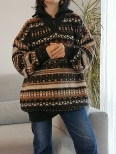 Vintage 100% wool cozy grandpa sweater. 90's high neck gray and brown winter knit sweater jumper. Fits like a XL. Measurements lying flat: Bust: 61 cm / 24" Length: 74 cm / 29" Very good condition. Jumper Fits, Winter Knit Sweater, Gray And Brown, Grandpa Sweater, Sweater Jumper, Pullover Sweater Women, Jumper Sweater, Women Pullover, Pullover Sweaters