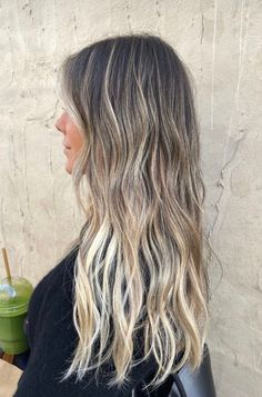 Lived In Warm Blonde, Bright Blonde Balayage On Dark Hair, Balayage Hair Dark Roots, Half Head Balayage, Root Tap Blonde, Milky Blonde Hair, Grown Out Blonde, Aussie Hair, Blonde Light Brown Hair