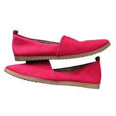 Style & Co Nourra Slip On Shoes Red Canvas, New With Tags Women’s Size 10 Casual Summer Spring Slide Shoe Tennis Sneaker Fashion Nwt Women Loafer Flat Flats Loafers Less Glitter Flats, Ballerina Style, Red Canvas, Brown Flats, Loafers Style, Black Ballet Flats, Suede Loafers, Slides Shoes, Ballet Flat Shoes